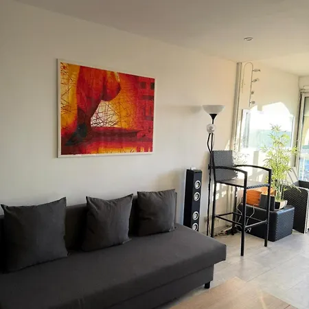 River - Joli 2 Pieces, Etage Eleve, Vue Sur Port Et Mer, Calme Et Proche Des Plages Mauguio