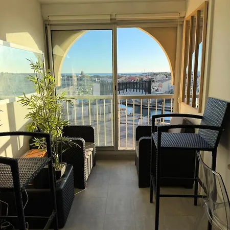 River - Joli 2 Pieces, Etage Eleve, Vue Sur Port Et Mer, Calme Et Proche Des Plages Mauguio