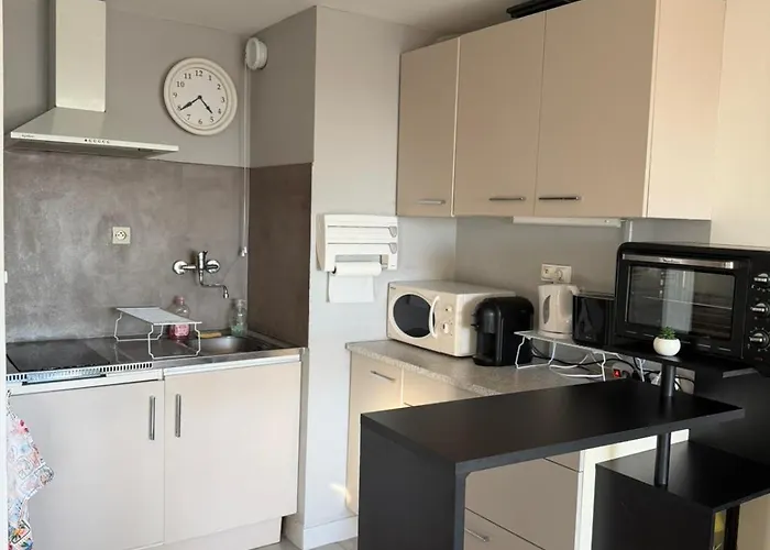 River - Joli 2 Pieces, Etage Eleve, Vue Sur Port Et Mer, Calme Et Proche Des Plages * Mauguio